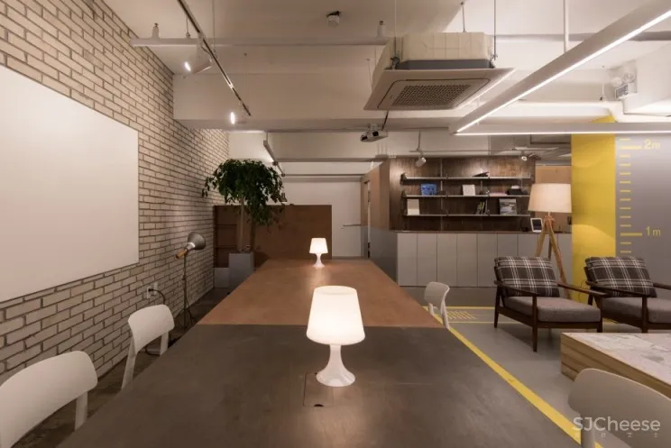 韩国房地产中介公司办公中心 | Design Studio INTU:NE