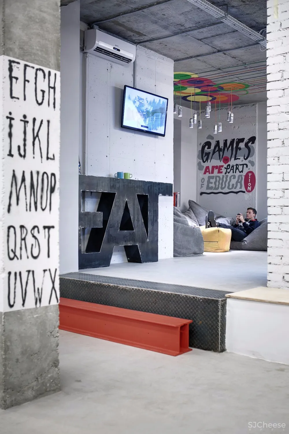 250㎡基辅独一无二的广告学校 | Slava Balbek