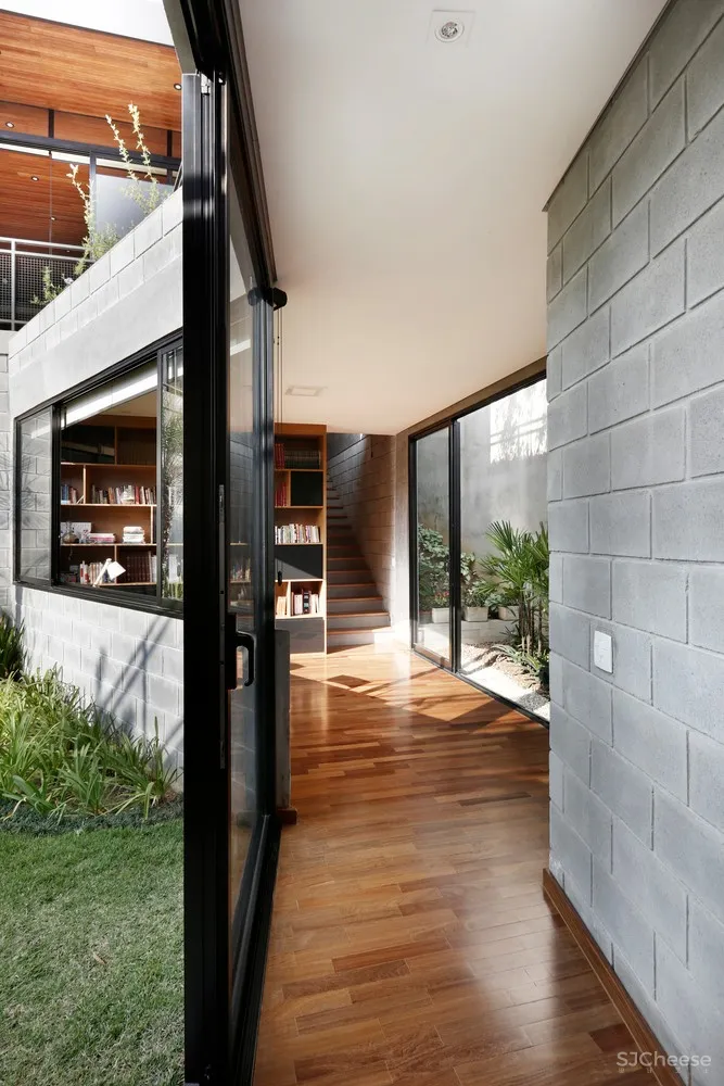 高原冬季花园别墅 | RD House