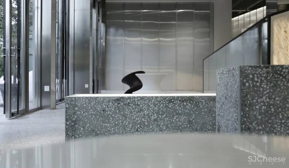 素质传播 | 杭州 维卡博造型商学院 首