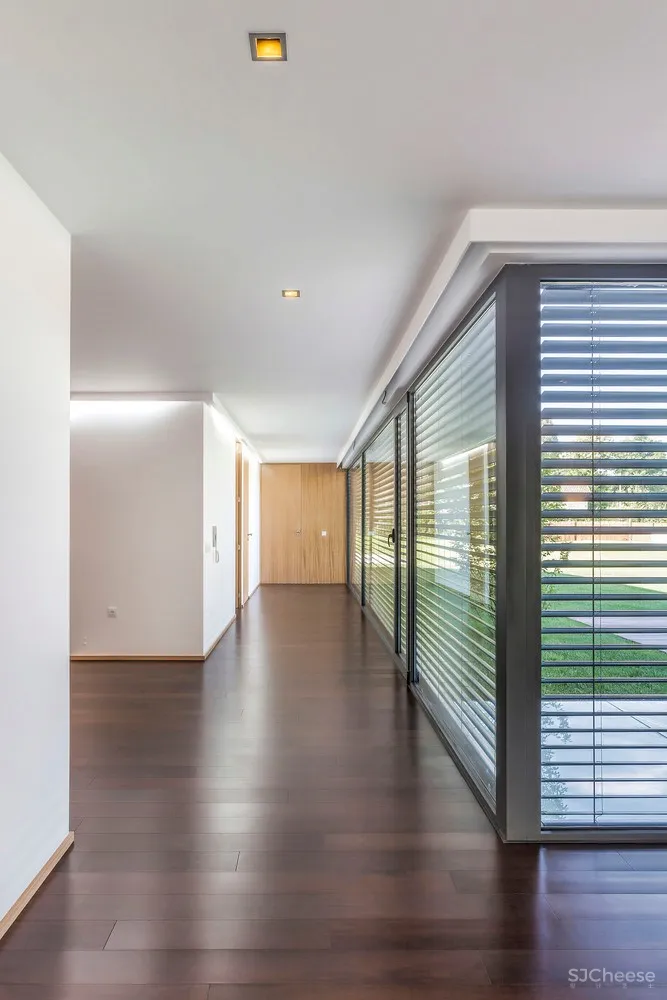 FCC Arquitectura | 葡萄牙拥有大地形区域的别墅 Campo das Paulas