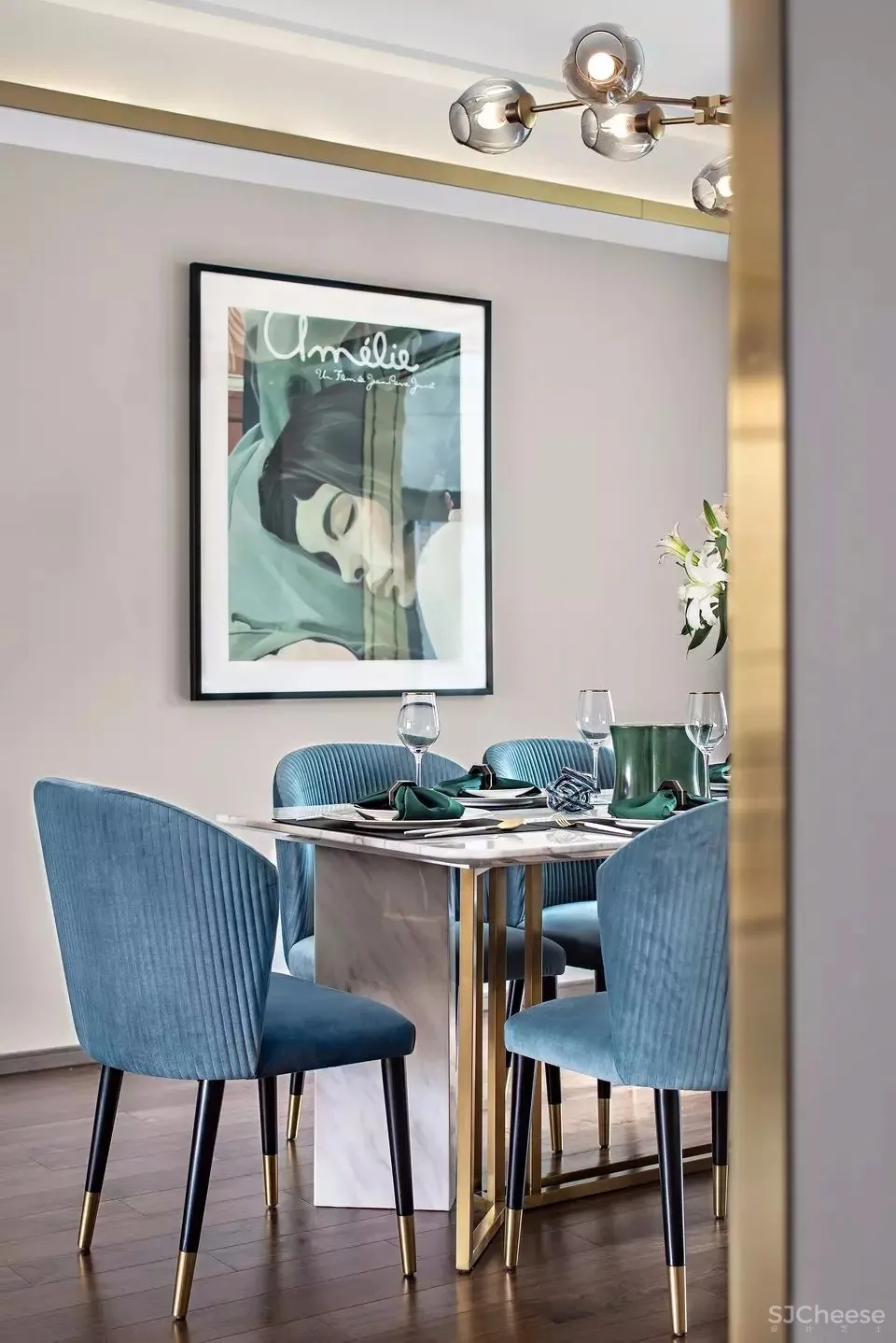 精致带点小奢侈,平凡生活的最好姿态 | H DESIGN