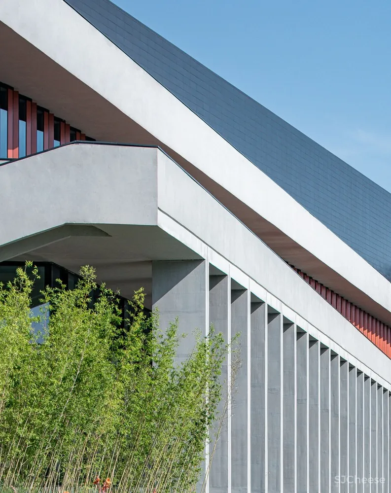 腾讯武汉研发中心 / 栖城设计