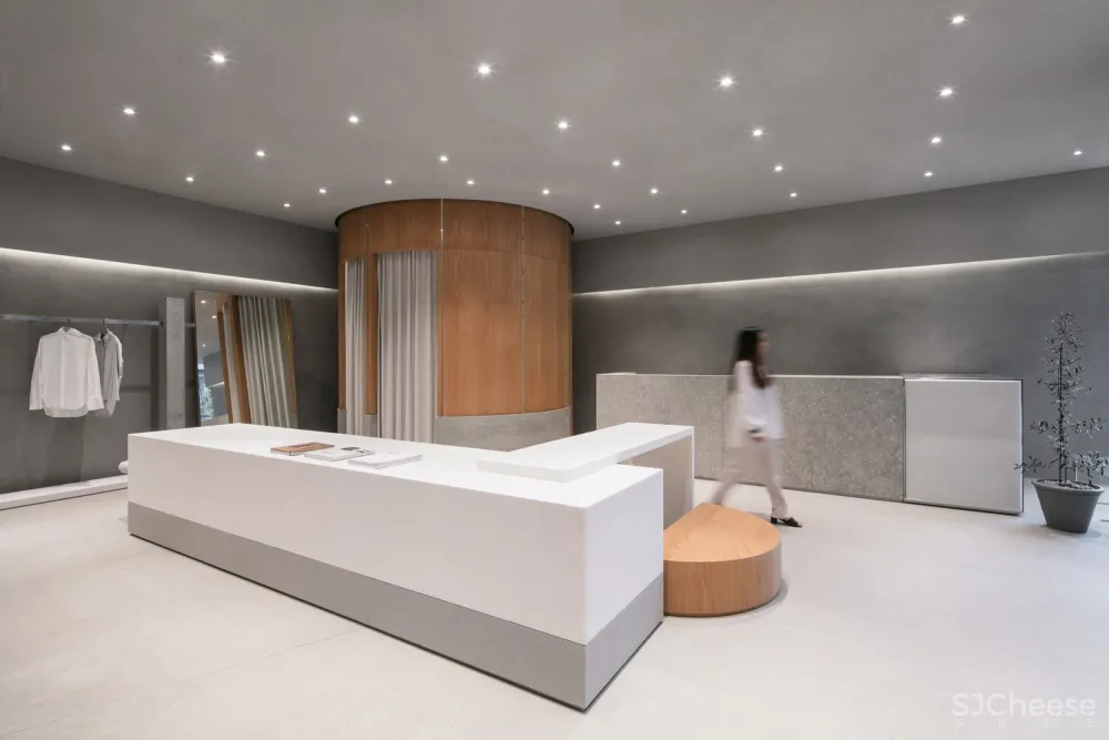 首发 | LABOTORY 里次斯基的建构主义表达: 韩国 The Ilma 服装品牌旗舰店