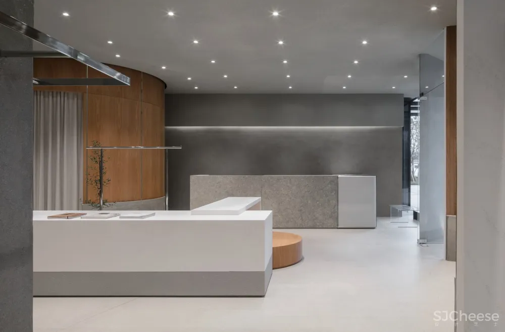 首发 | LABOTORY 里次斯基的建构主义表达: 韩国 The Ilma 服装品牌旗舰店