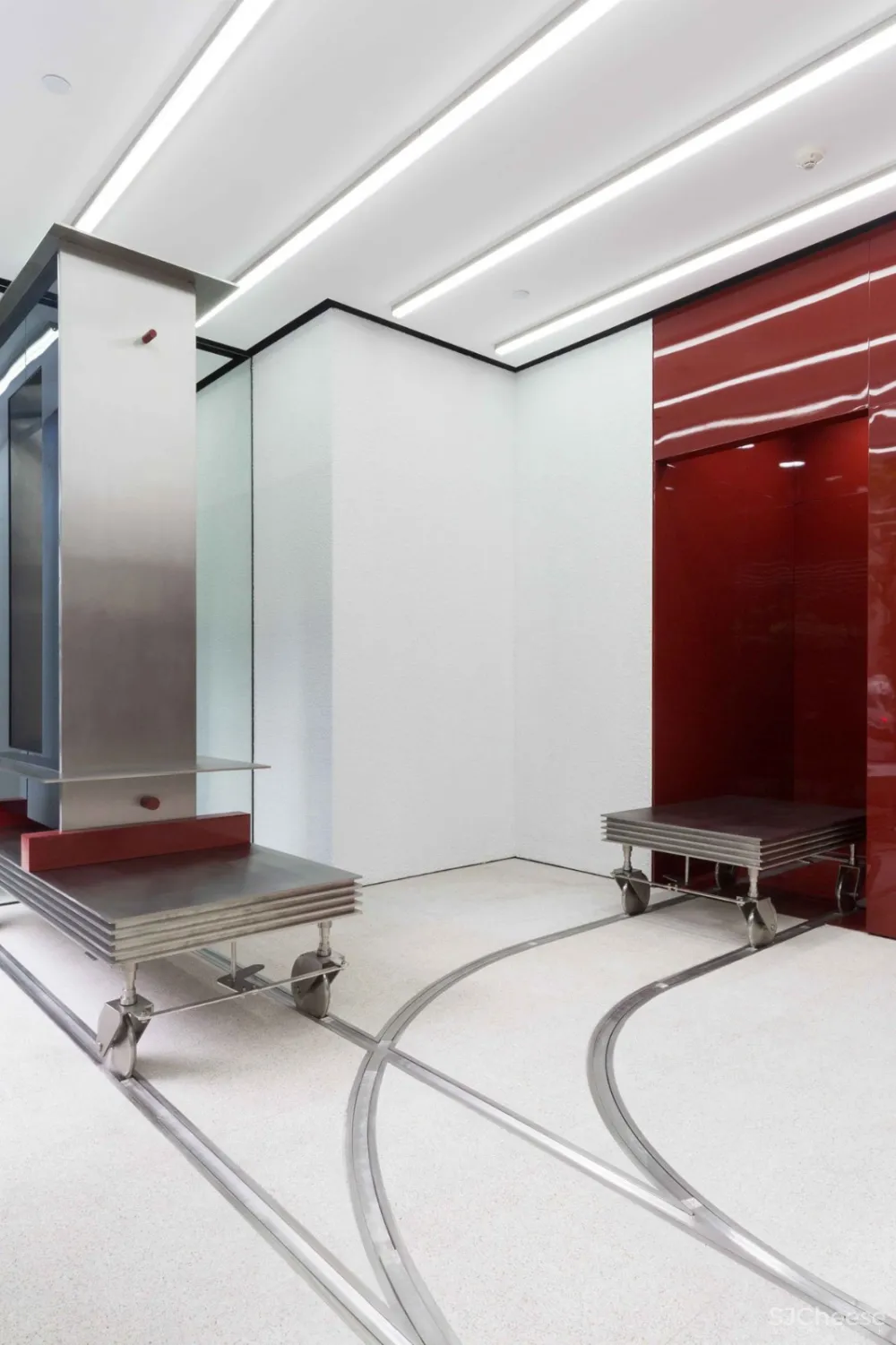 首发 | 多彩结构概念的运用 IMMI上海旗舰店 首