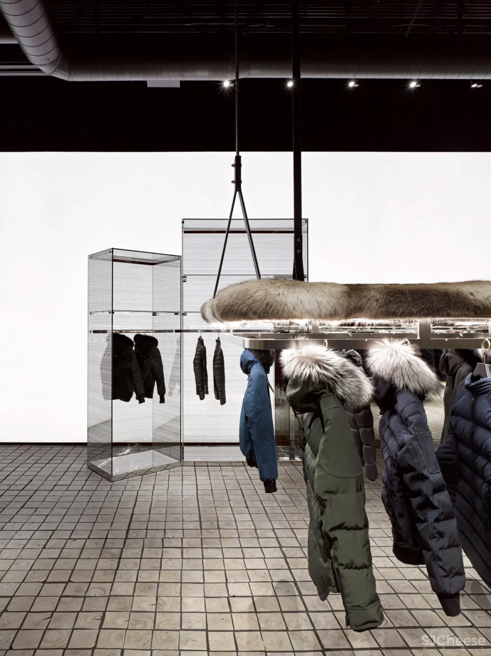 首发 | Burdifilek 唤起对寒冷冬天的记忆:多伦多驼鹿Knuckles外套旗舰店 首