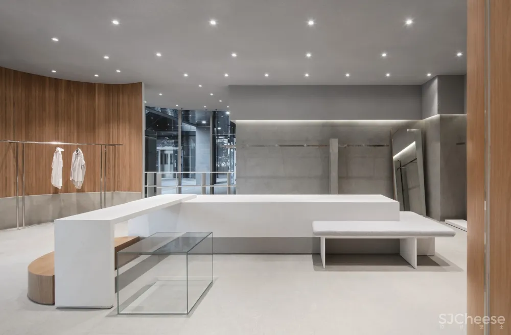 首发 | LABOTORY 里次斯基的建构主义表达: 韩国 The Ilma 服装品牌旗舰店