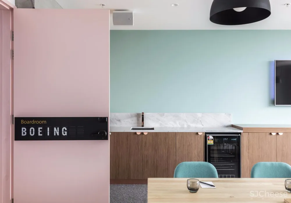 悉尼国际机场旁FELIX艺术酒店 首