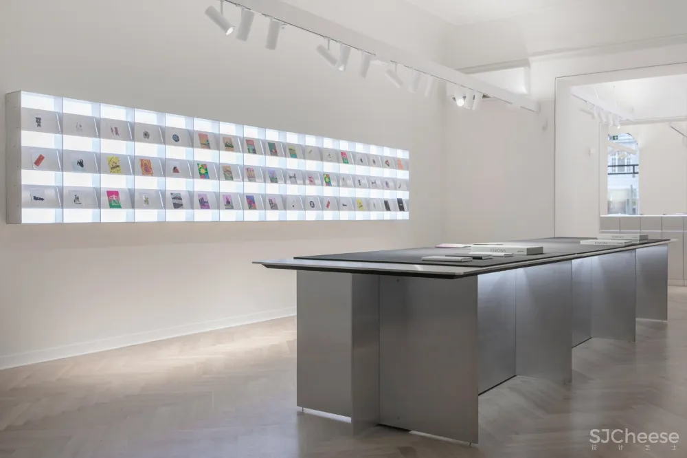 Universal Design Studio | Rimowa柏林首家门店