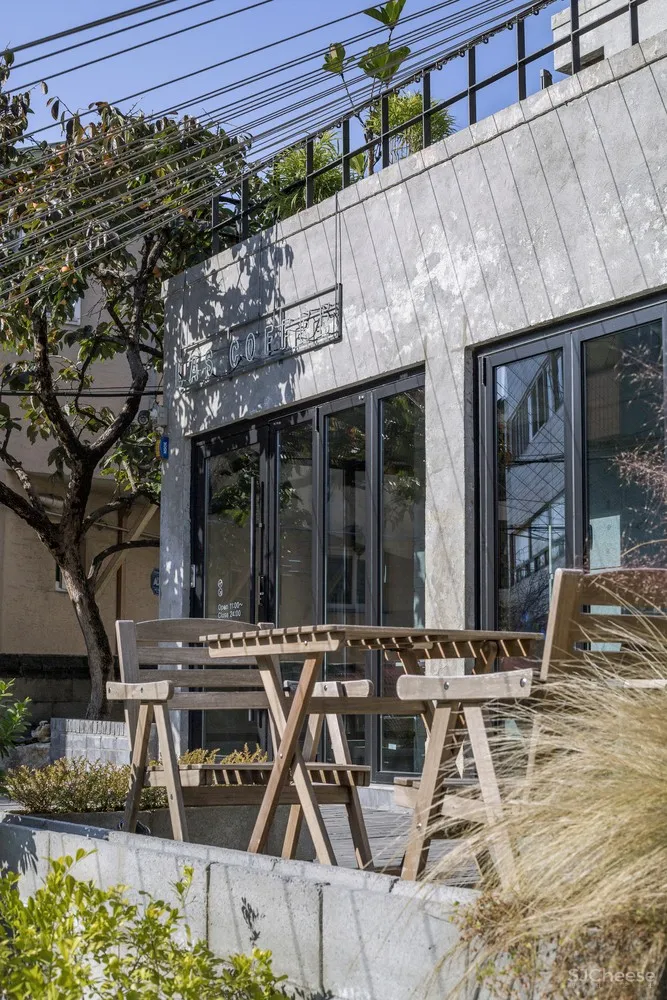 韩国仁川 LAS COFFEE / TEMP 首