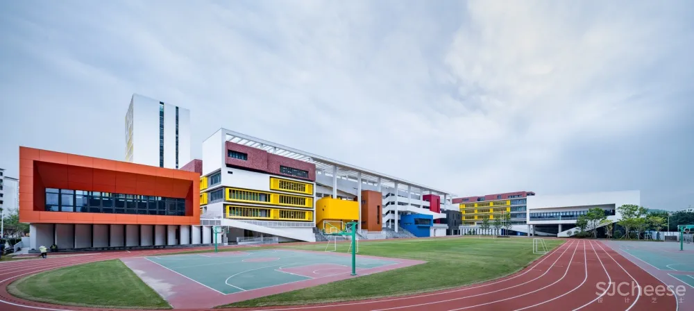 ZHUBO-AAO + H DESIGN | 华中师范大学龙源学校