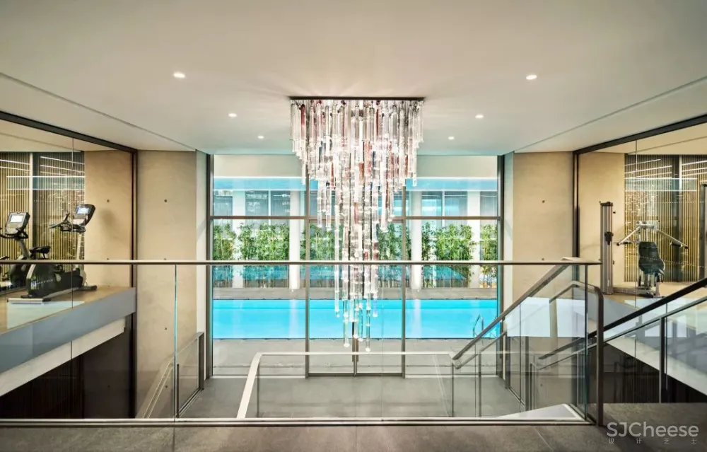 诺曼·福斯特设计最苗条的公寓楼, 样板房走起了简约奢华风!