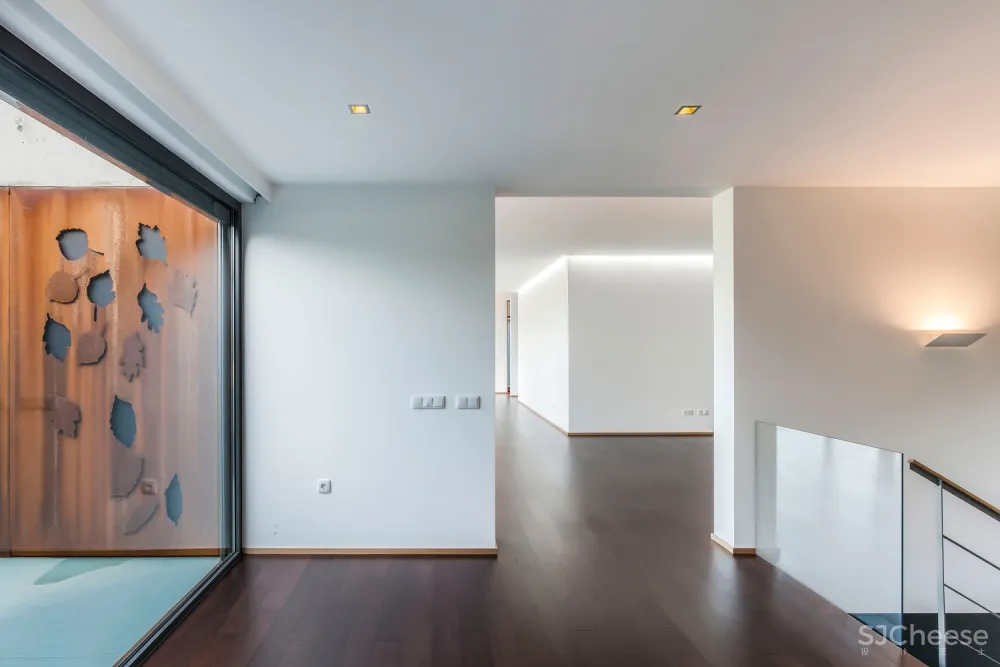 FCC Arquitectura | 葡萄牙拥有大地形区域的别墅 Campo das Paulas