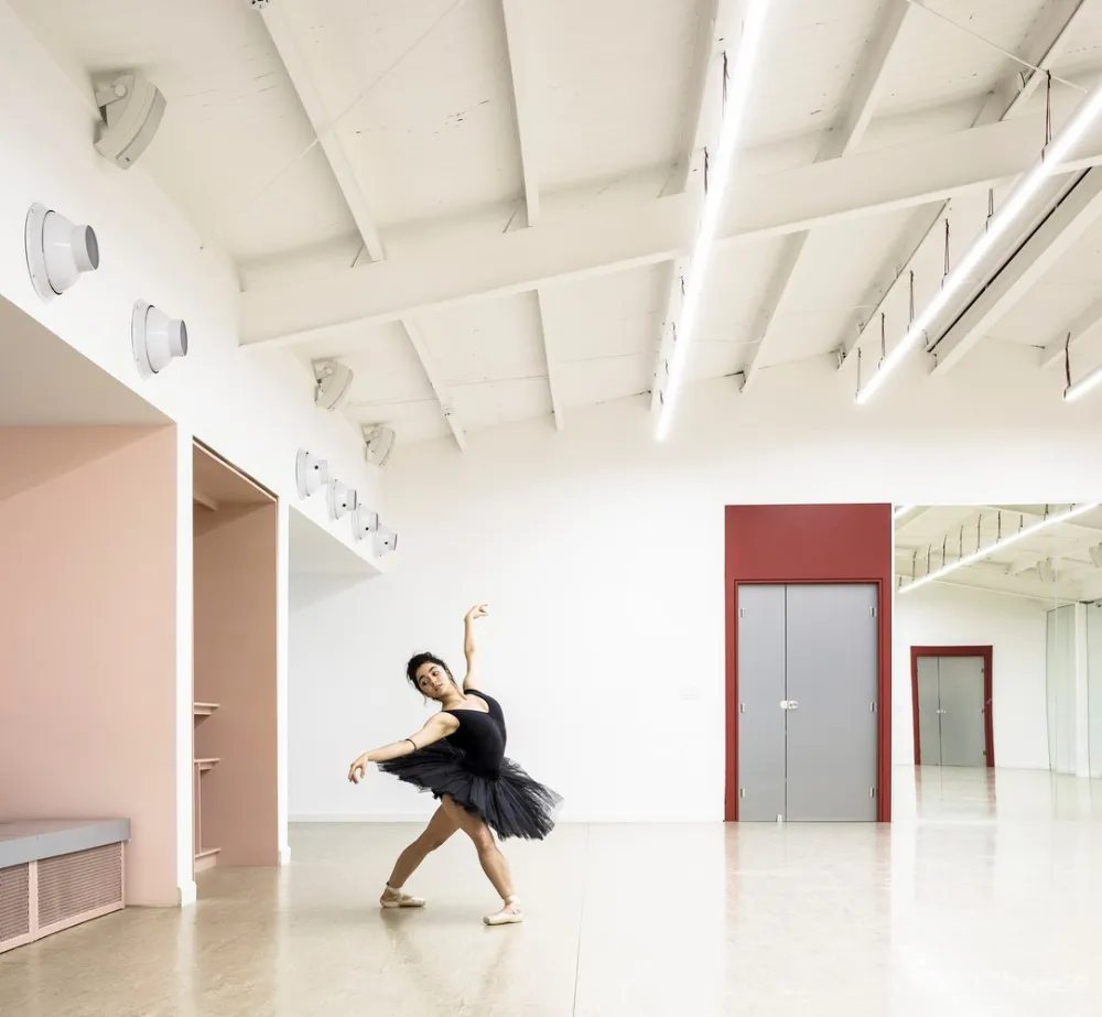 STEPS Dance Academy / SKETCH