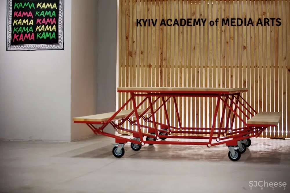 250㎡基辅独一无二的广告学校 | Slava Balbek