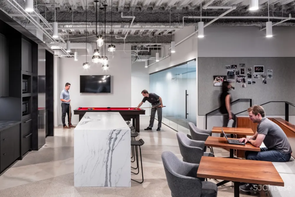 美国全球商业房地产公司办公室 | Studio BV