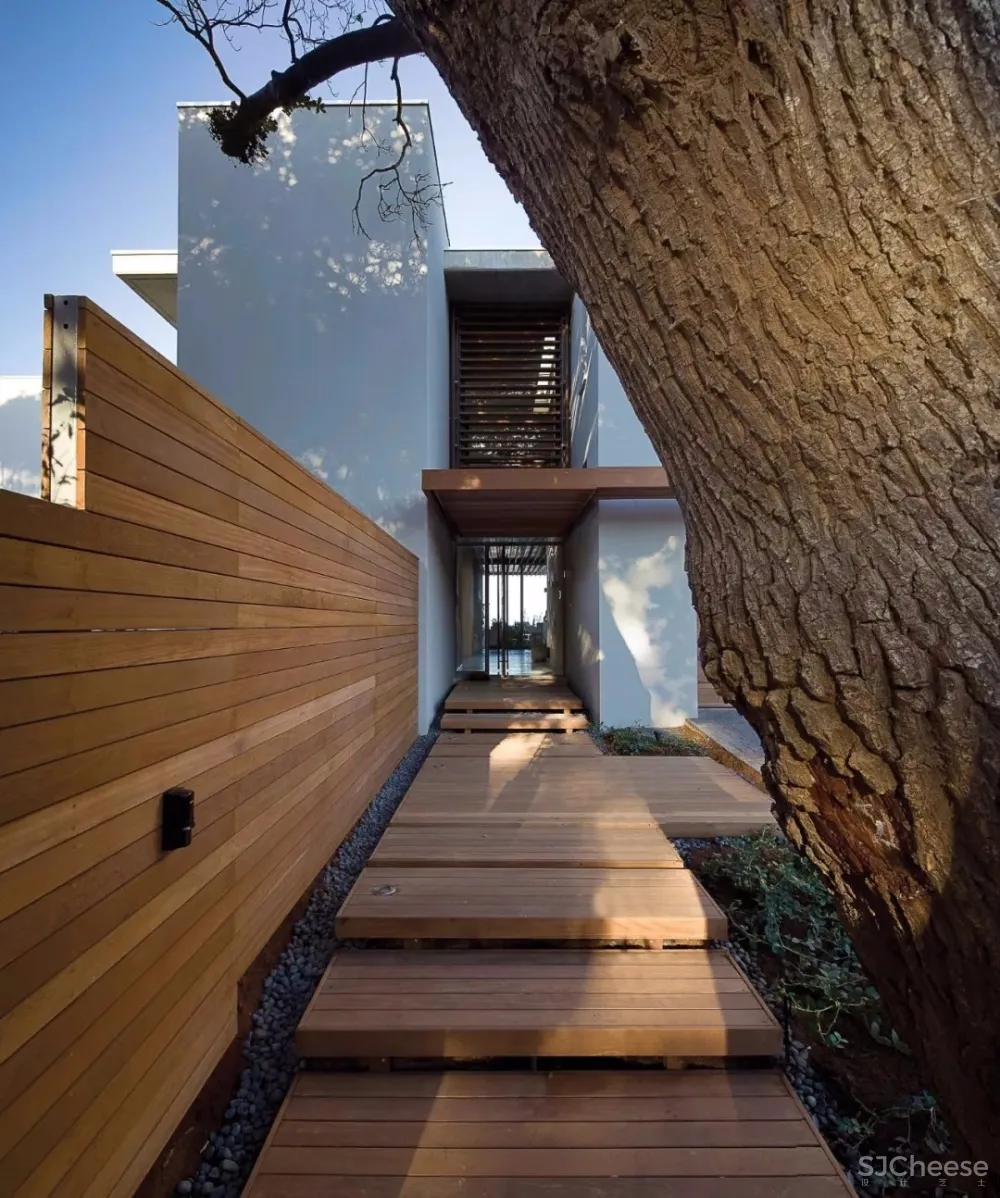 露西亚海滩别墅 | ARRCC设计