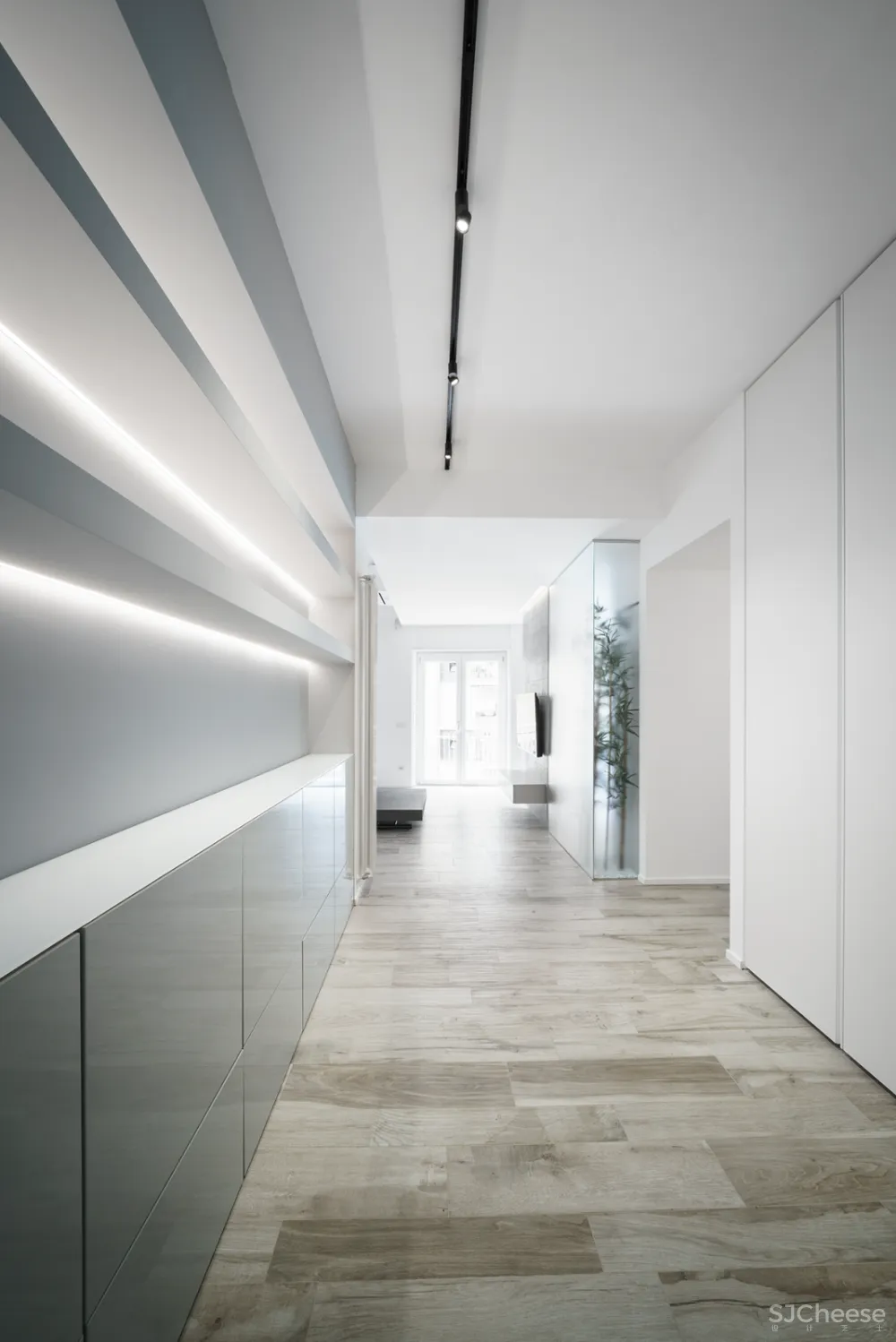 把空间想象成一个游乐场，65㎡罗马极简公寓 | Brain Factory 首