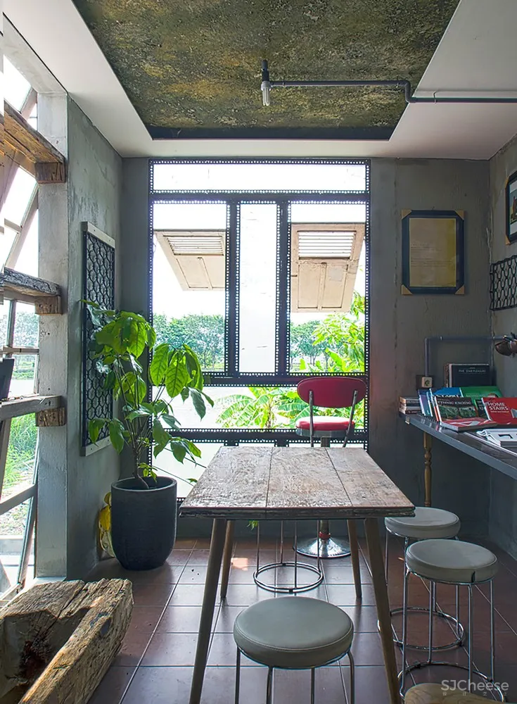 Gayuh Budi Utomo | 印尼住宅The Obsolete House