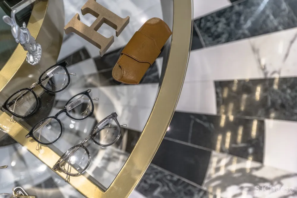 首发 | AA+A 曼谷潮流眼镜店 HUUU! Store 首