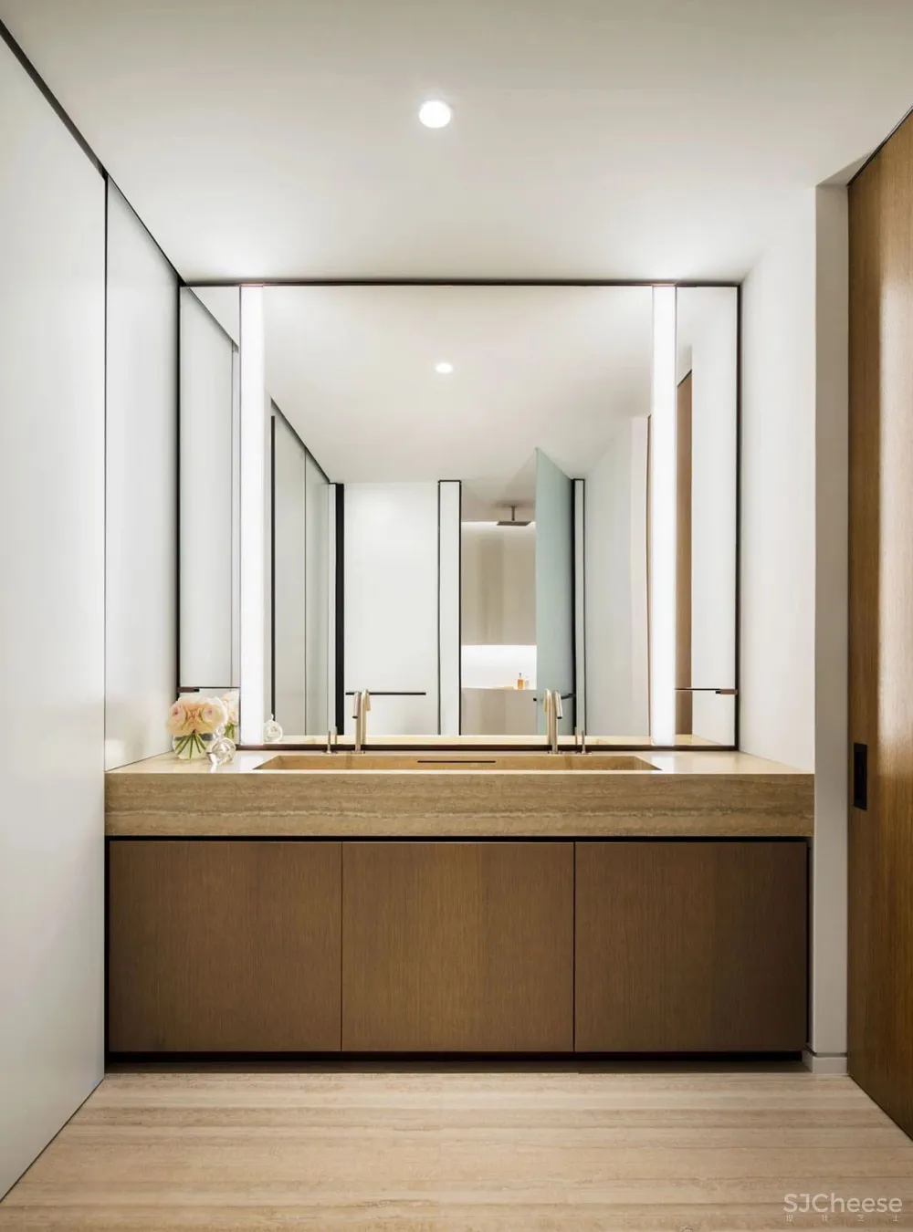 诺曼·福斯特设计最苗条的公寓楼, 样板房走起了简约奢华风!