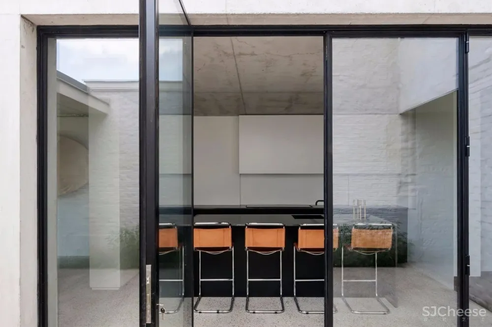 Element | 在极简主义与设计之间