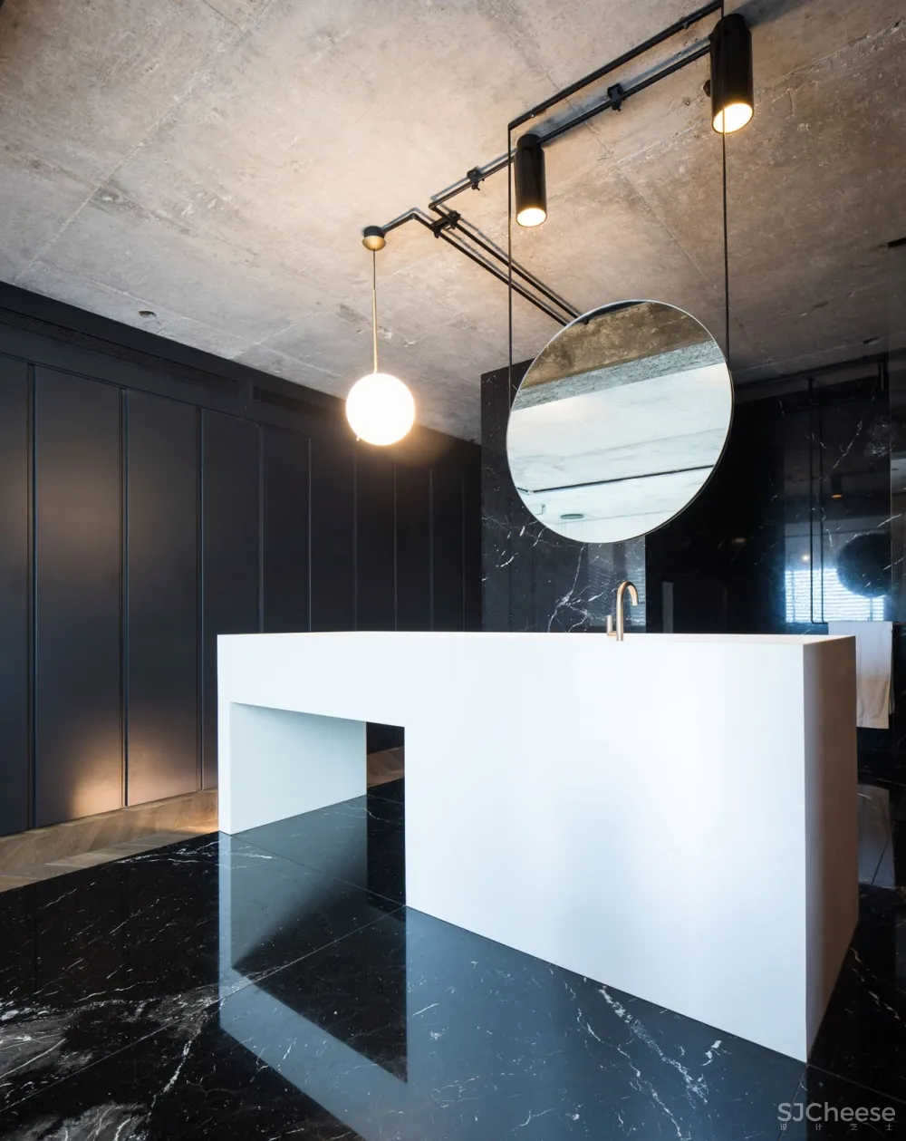 新作 | Sandra Robles Boesler 翻新巴拿马工业风公寓 首