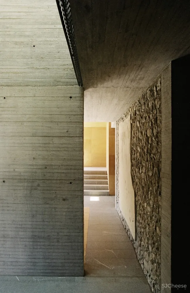 ELASTICOSPA+3 | 意大利石墙建筑 首