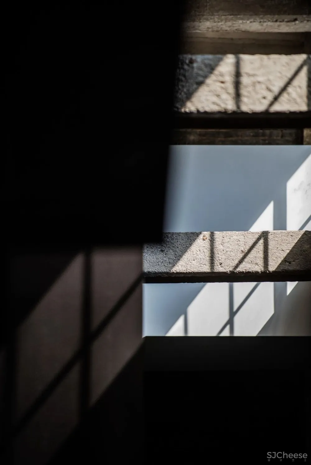 新作 | 耗资1000万,在450 m² 的老建筑内造了8个房子! 首