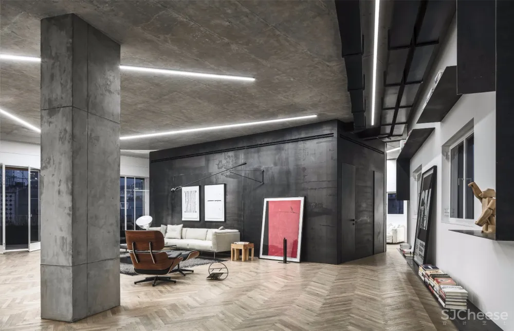 200㎡时尚工业风私人大宅 | Axelrod事务所 首