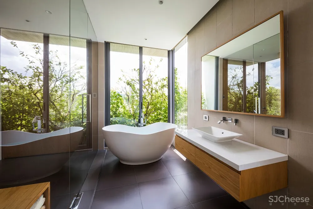 布满绿色植物的住宅 / VTN Architects 首