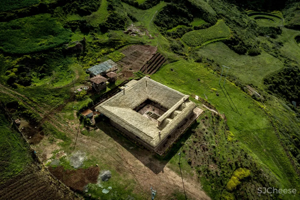 Estudio Rafael Freyre | 秘鲁历史圣地山谷 Mil Centro餐厅