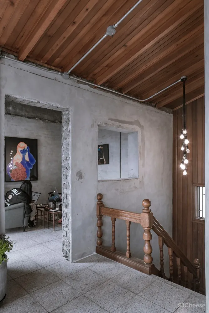 韩国仁川 LAS COFFEE / TEMP 首