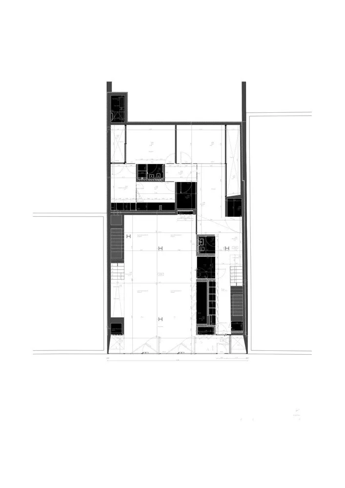 Aires Mateus | U形开口式混凝土住宅 首