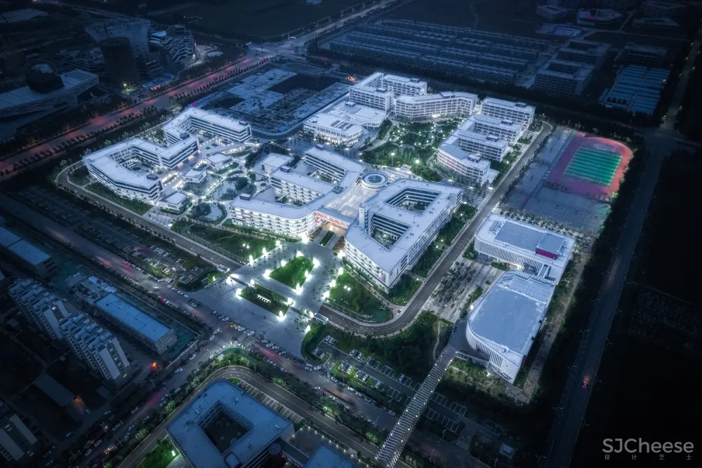 济宁海达行知学校 / 象外营造工作室