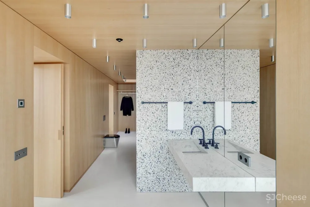 首发 | DO Architects 立陶宛米色调雅致公寓