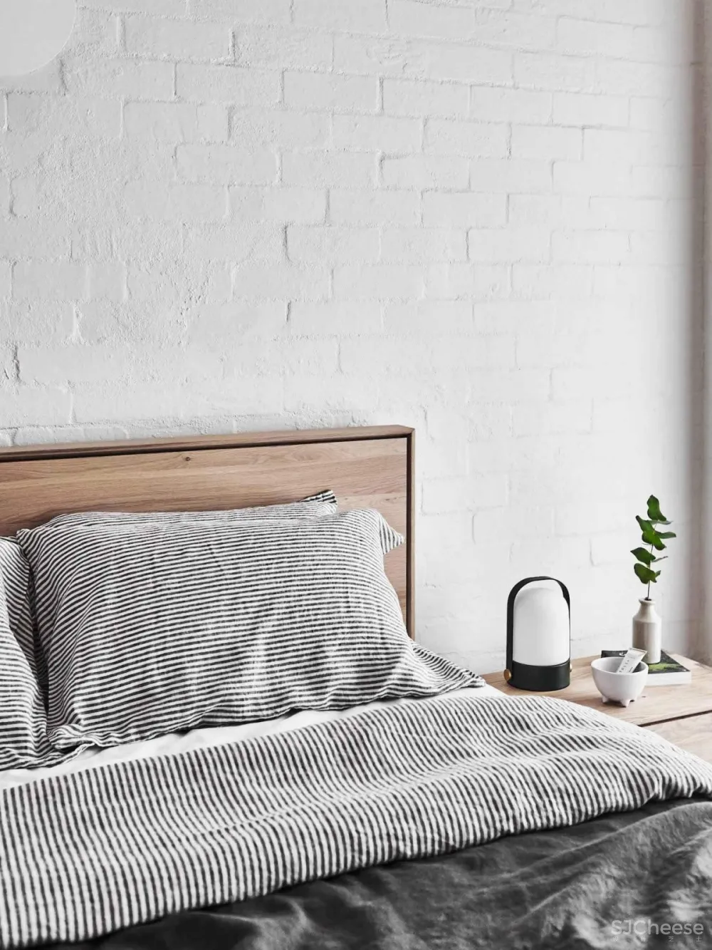 精致的周末度假别墅 | Leora Mendelson 首