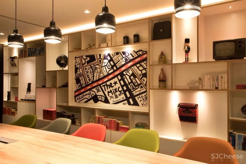 新作 | 全球最潮设计酒店Citizen M 来了,满满的艺术感,惊艳上海 首