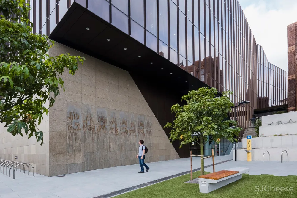 “Garabara”立面艺术装置,悉尼 / UAP + Robert Andrew