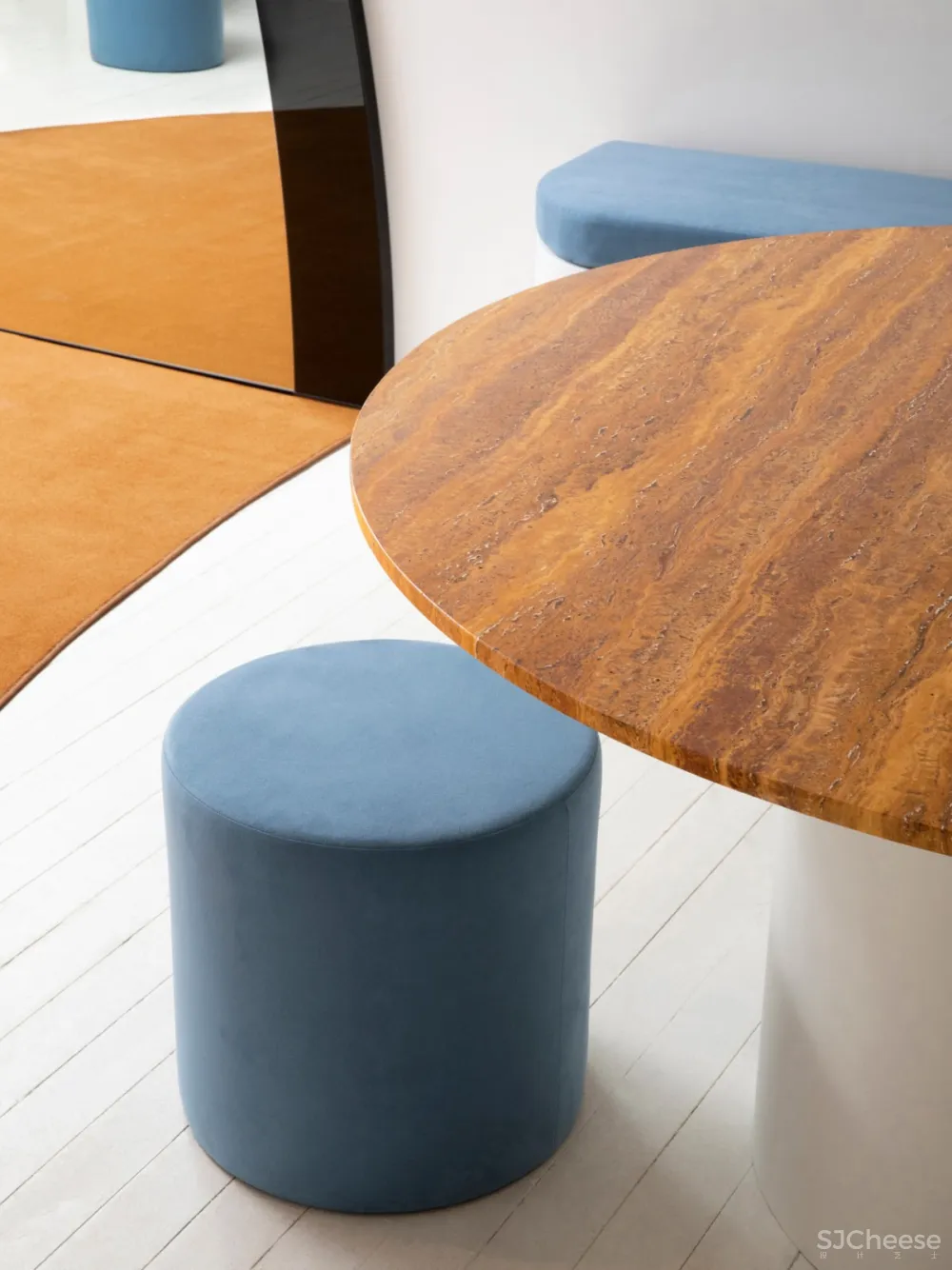 首发 | Bower设计纽约极简女鞋品牌空间Gray Matters 首