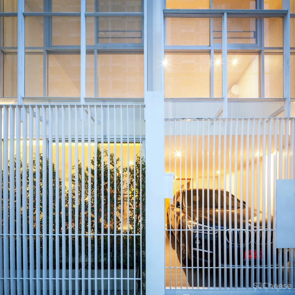 Black Pencils Studio | 泰国轻空间改造公寓