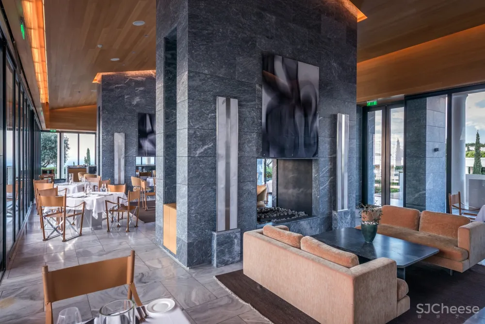 首发 | Edward Tuttle设计 Amanzoe宫殿式豪华酒店与别墅