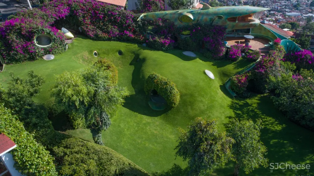 Javier Senosiain | 霍比特人的现实洞穴居所 首