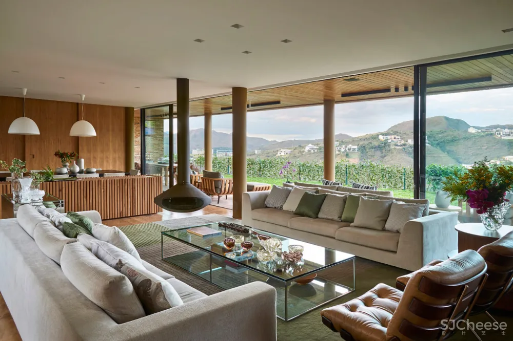 David Guerra | 丰富记忆的独特空间