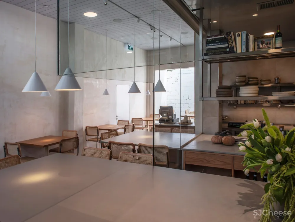 vers Kadouri新作 | 简单宁静的素食餐厅 首