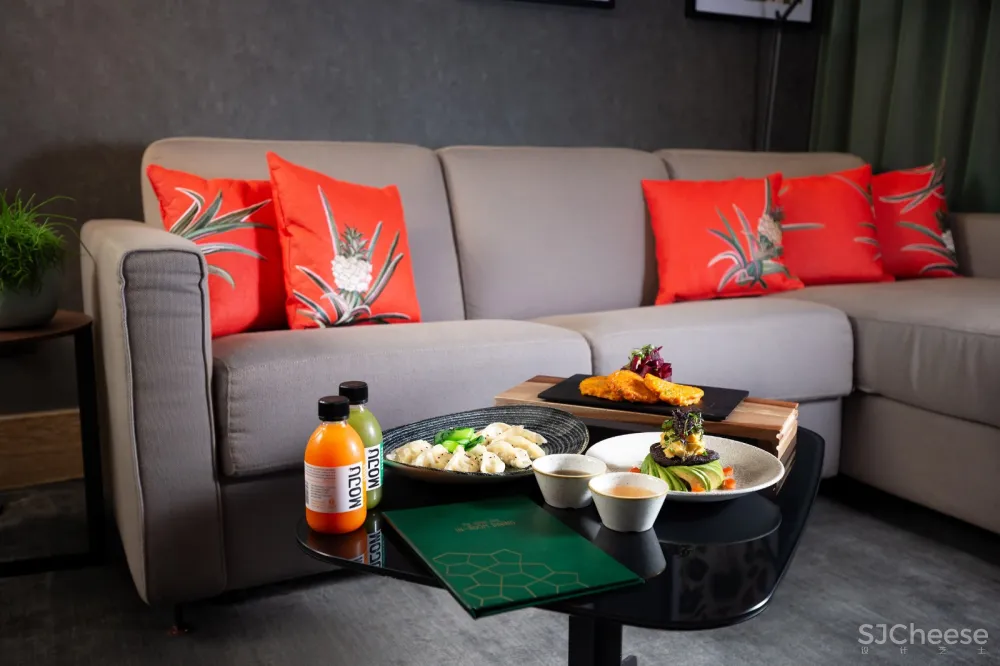 最新 | Bompas & Parr 设计了全球第一个素食酒店套房