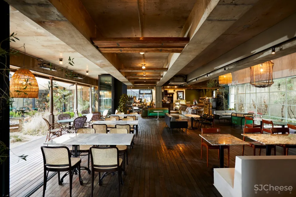 Moss Garden / studioVASE 首