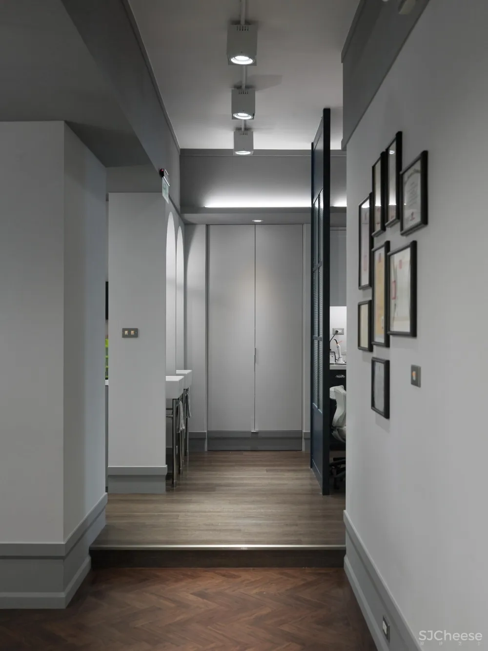 美式风Dr.Huang正畸诊所 | 齐舍设计事务所 首