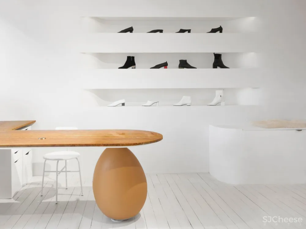 首发 | Bower设计纽约极简女鞋品牌空间Gray Matters 首